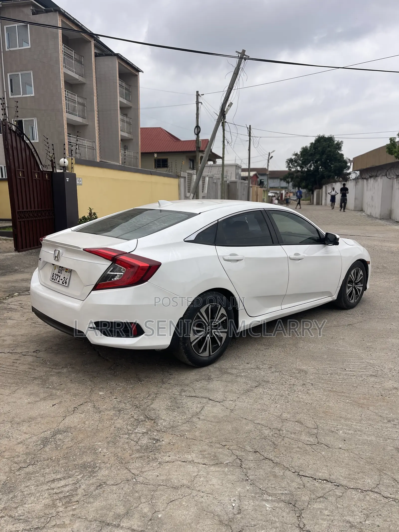 Honda Civic EX-L 4dr Sedan (1.5L 4cyl) 2017 White