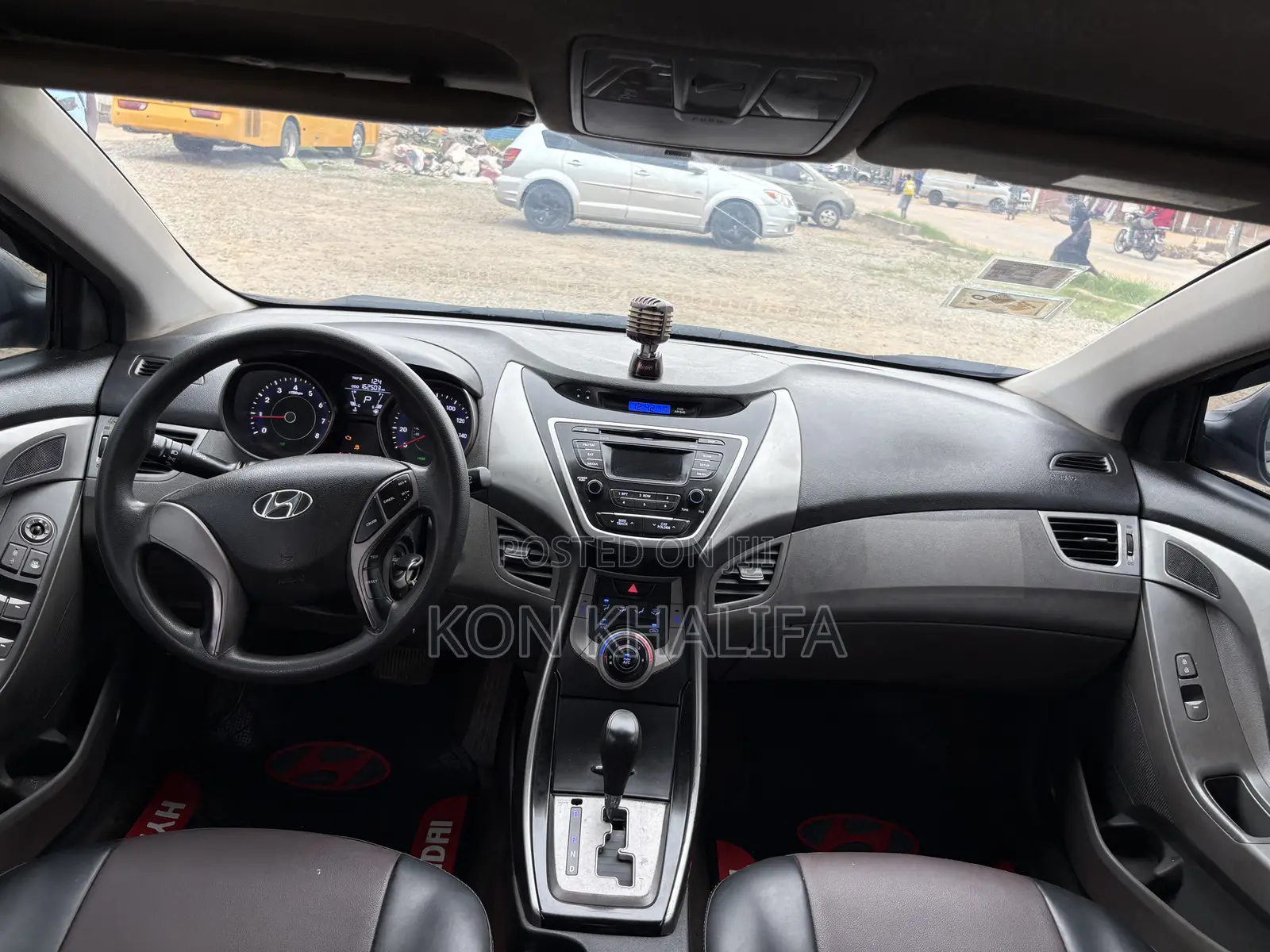 Hyundai Elantra 2013 Black