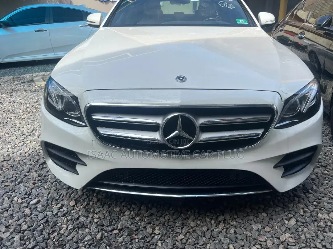 Mercedes-Benz E300 2017 White