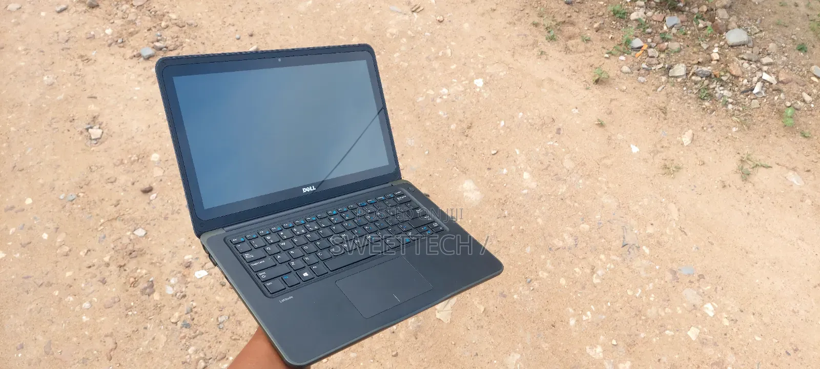Laptop Dell Latitude 3380 4GB Intel Core i3 SSD 256GB