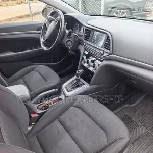 Hyundai Elantra 2019 Gray