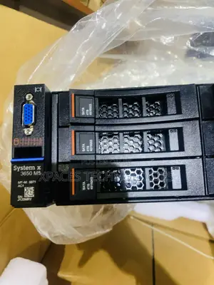 New Server Lenovo 32GB Intel Xeon SSD 4T