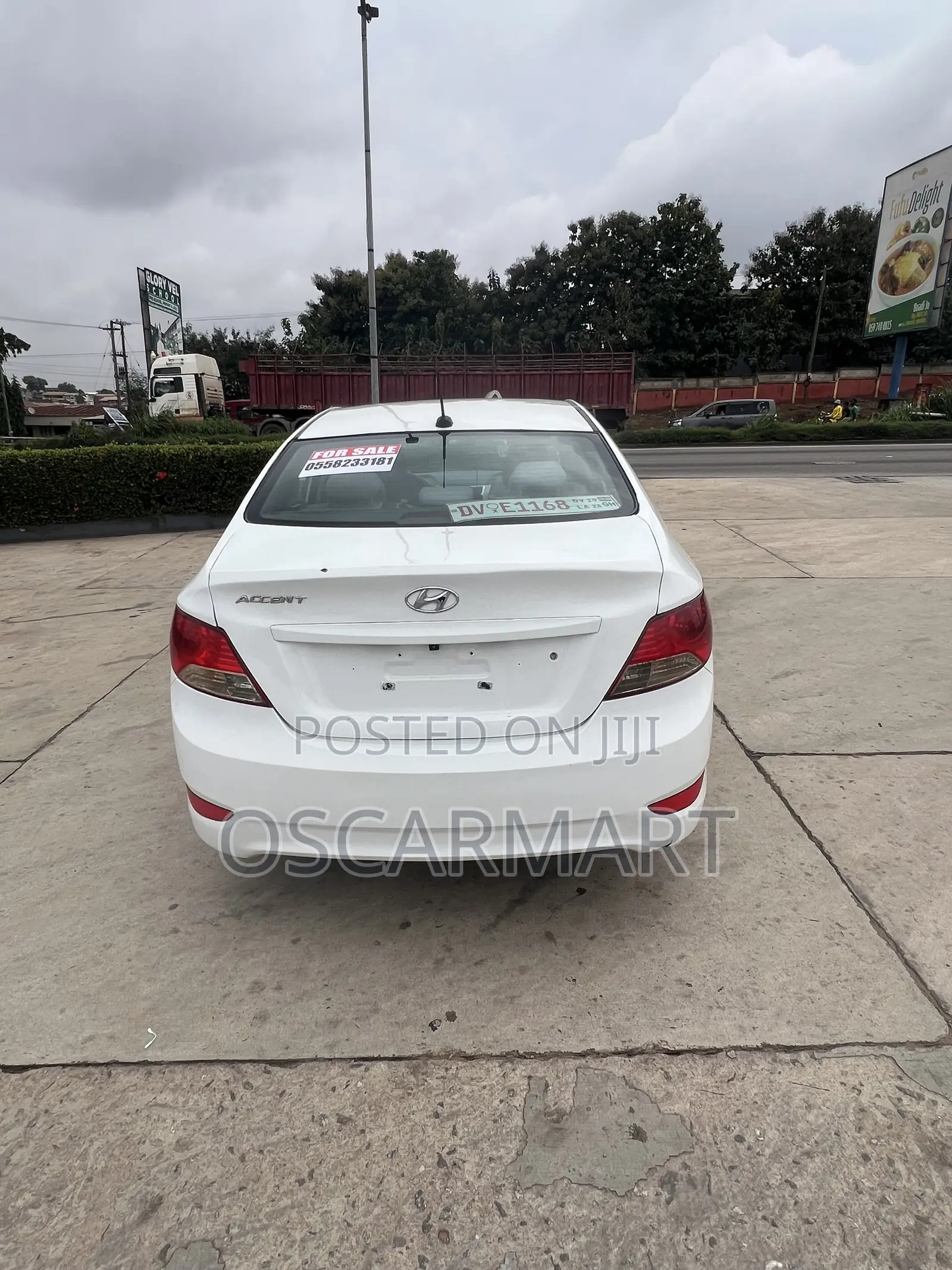 Hyundai Accent SE Sedan 2016 White