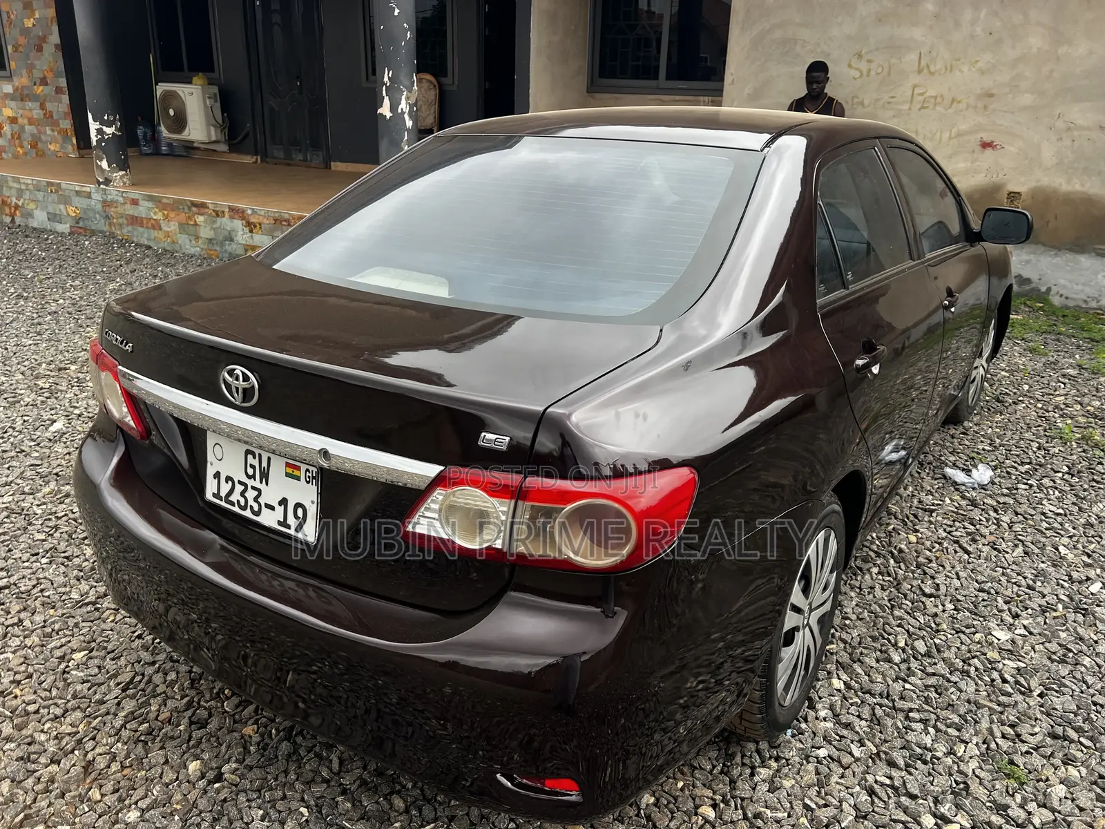 Toyota Corolla LE 4dr Sedan (1.8L 4cyl 4A) 2013 Black