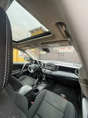 Toyota RAV4 XLE AWD (2.5L 4cyl 6A) 2017 Black