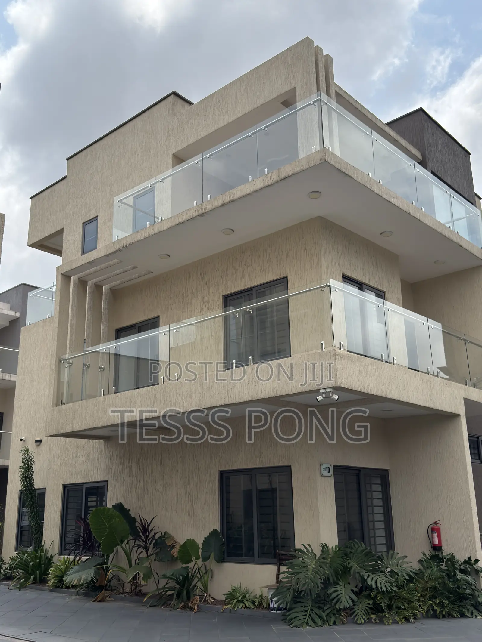 4bdrm House in Boundary Road Area for sale