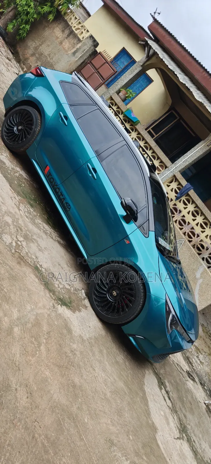 Toyota Corolla 2022 Green