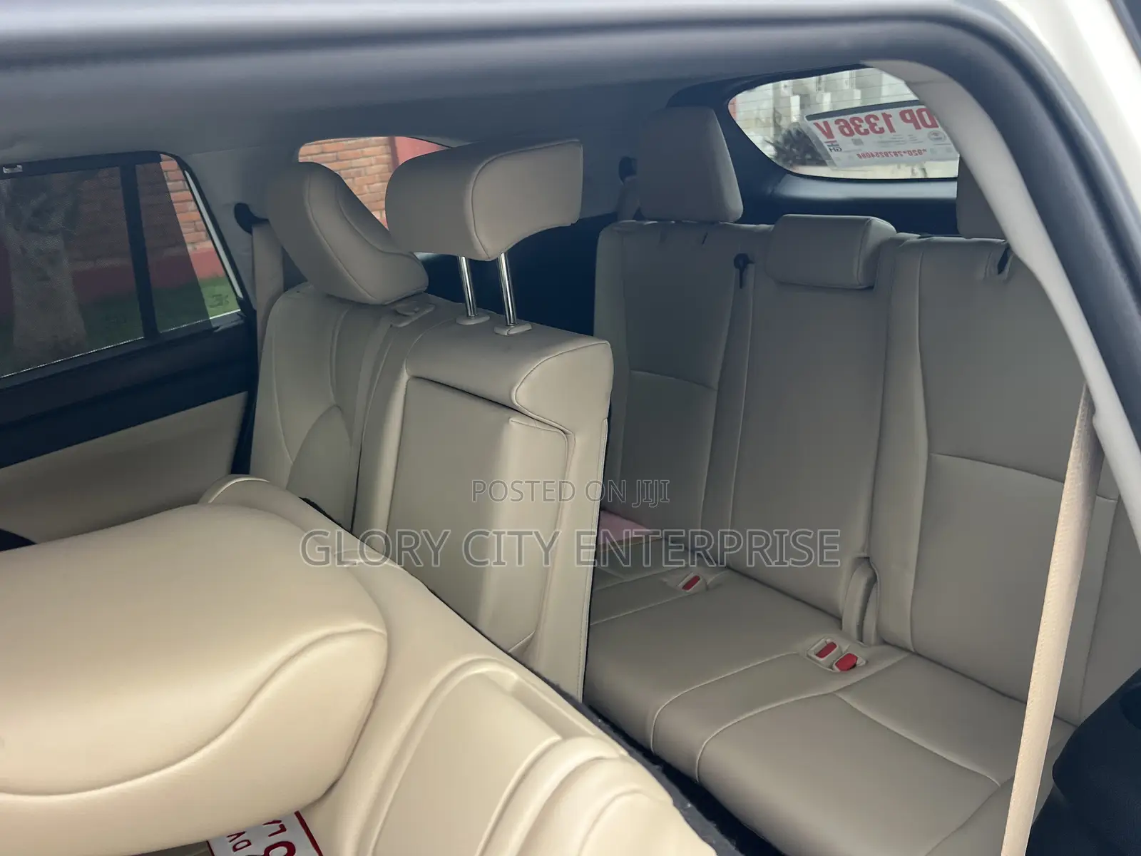 Toyota Highlander XLE 2021 White