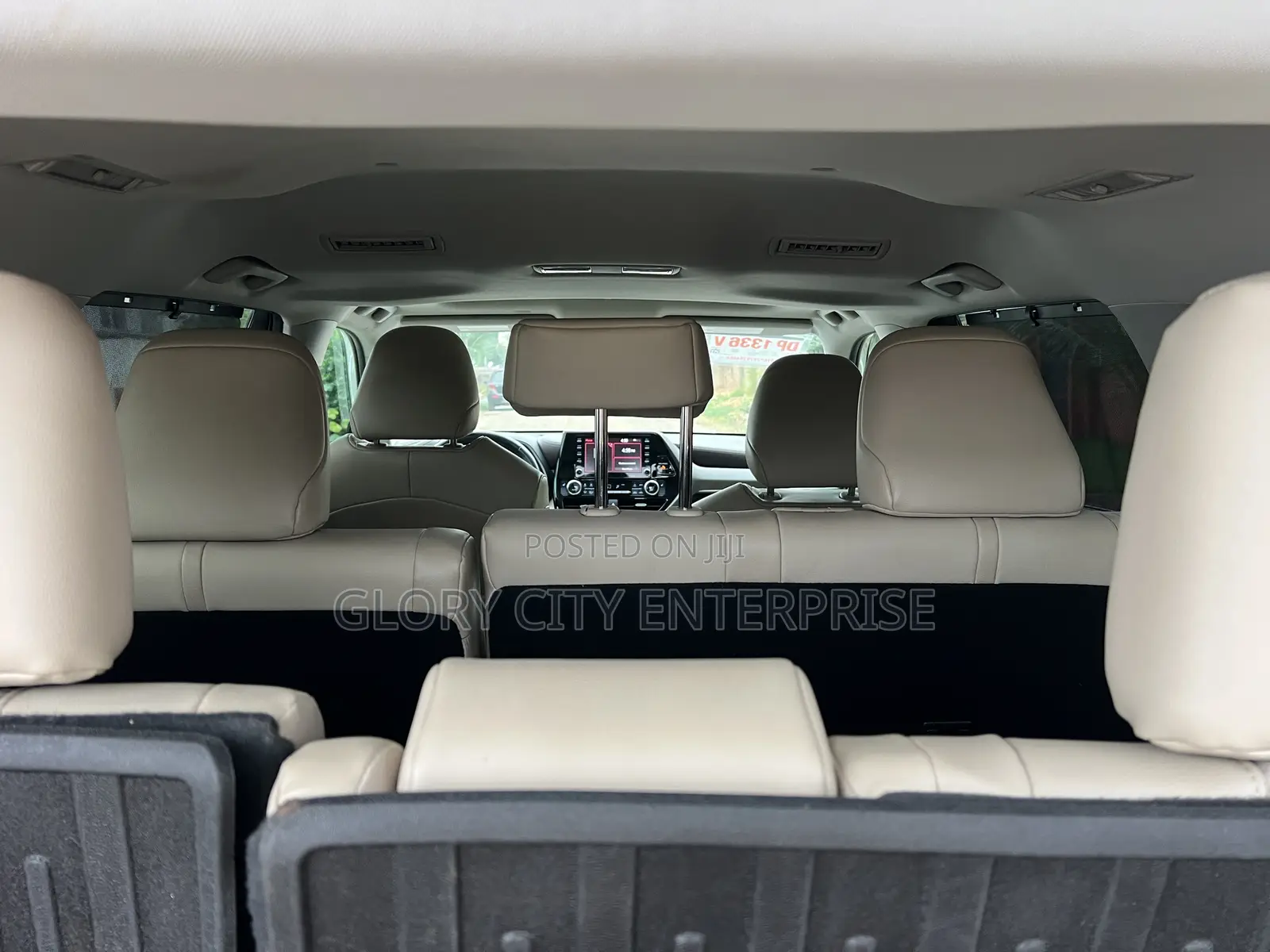 Toyota Highlander XLE 2021 White