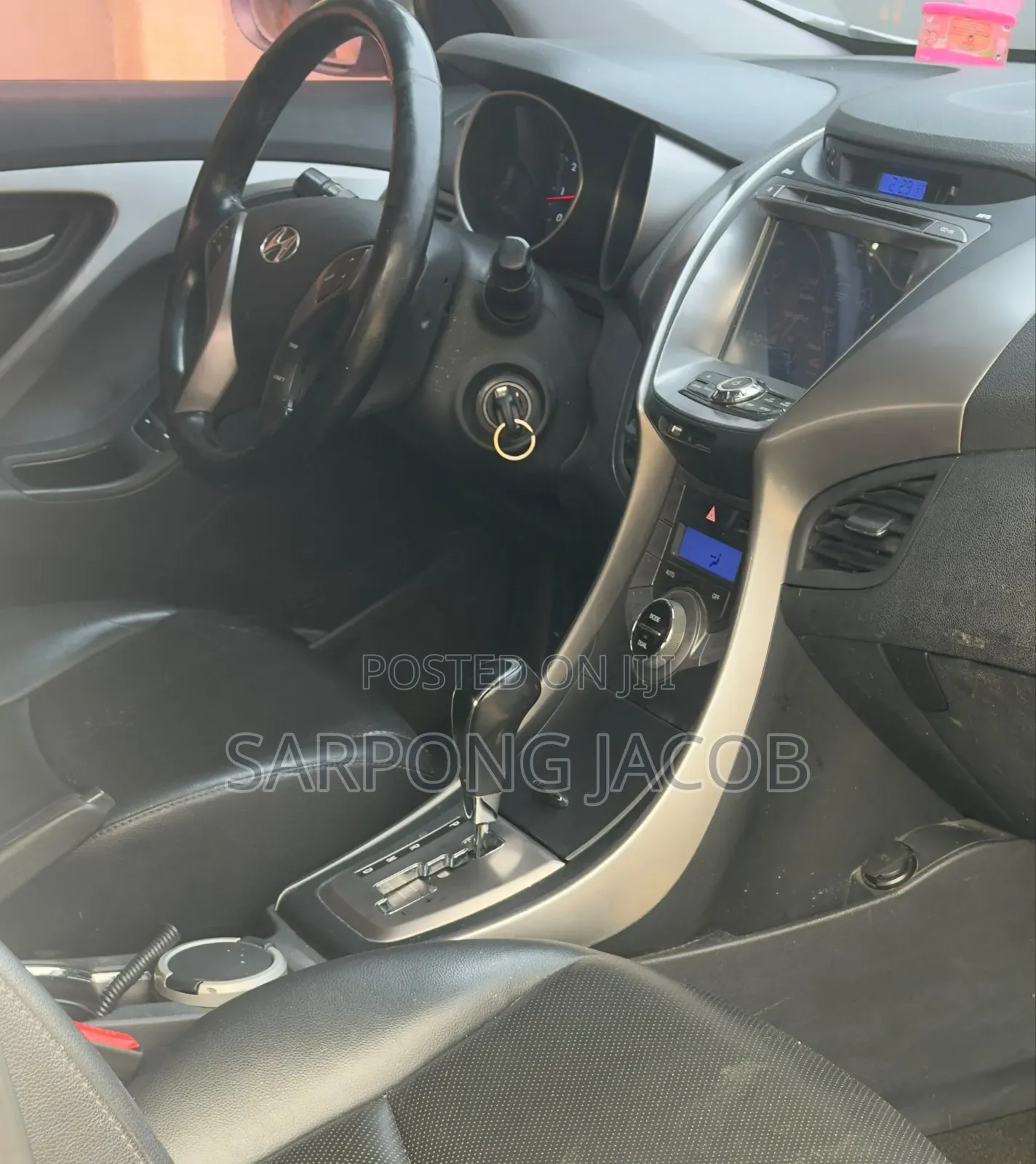 Hyundai Elantra 2013 Silver