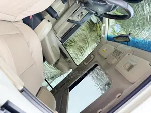 Mitsubishi Pajero 2016 White