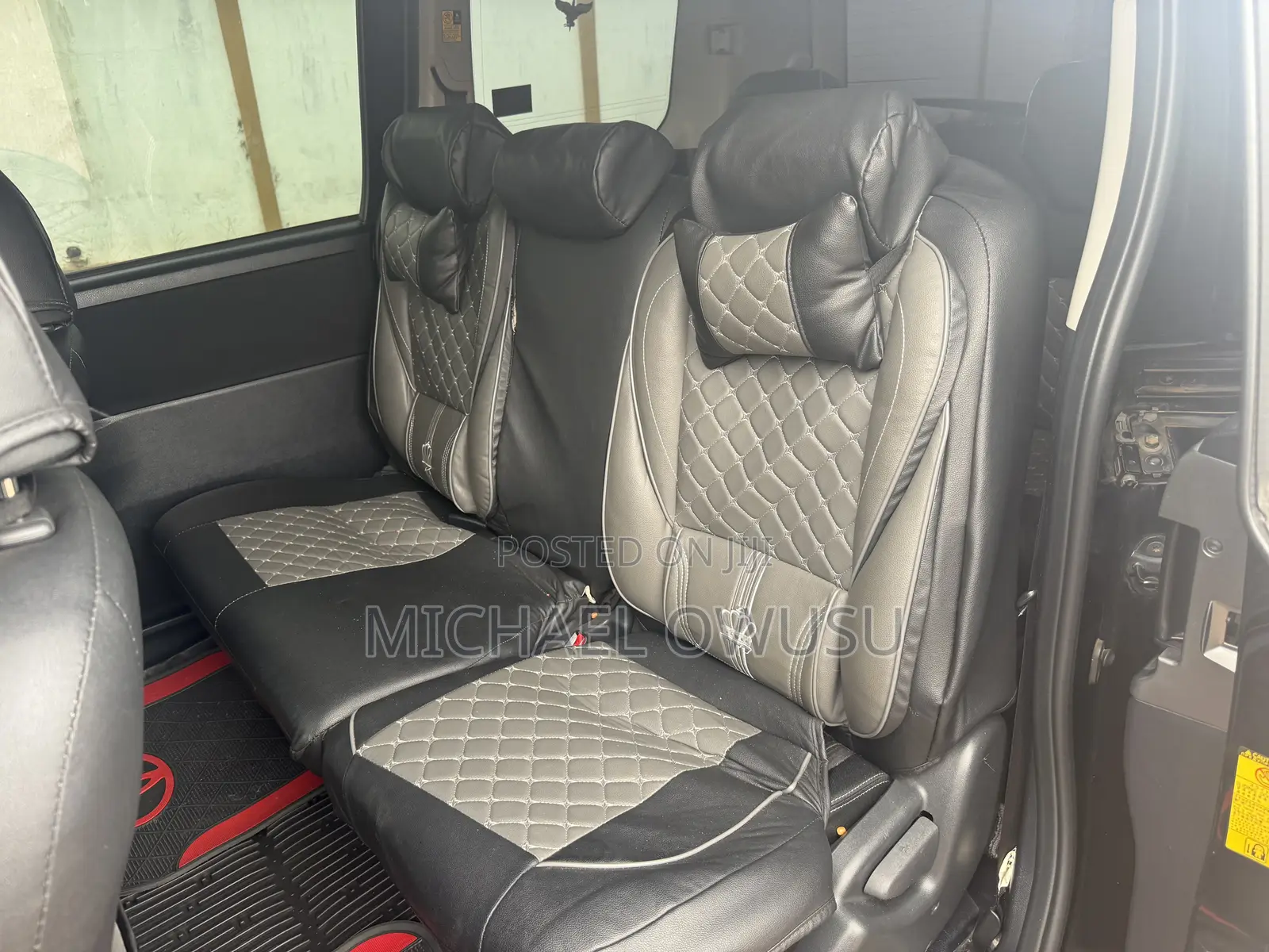 Toyota Voxy 2013 Black