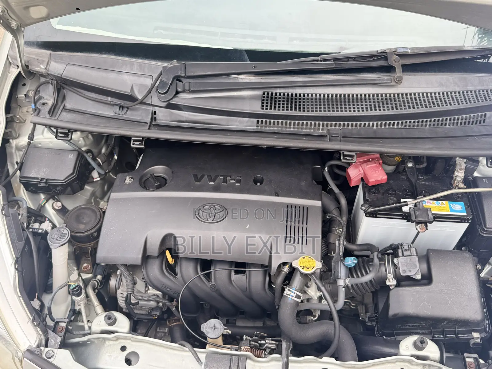 Toyota Vitz 1.3 AWD 5dr 2012