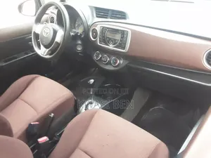 Toyota Vitz 2012 Black