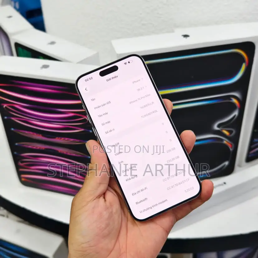 Apple iPhone 15 Pro Max 256 GB Gray