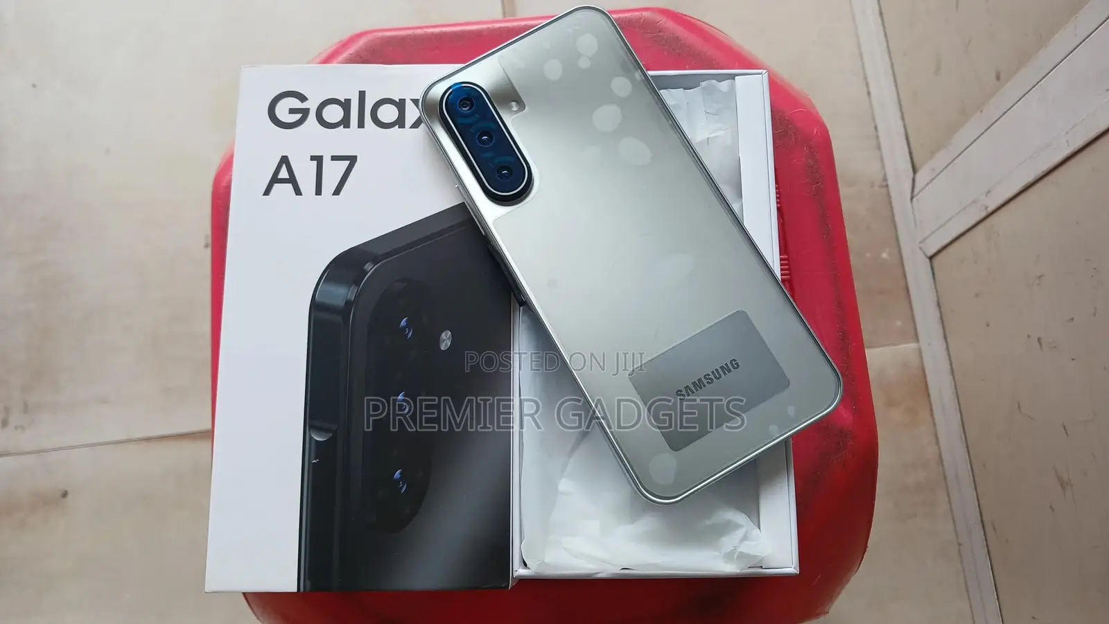 New Samsung Galaxy A17 5G 256 GB Silver