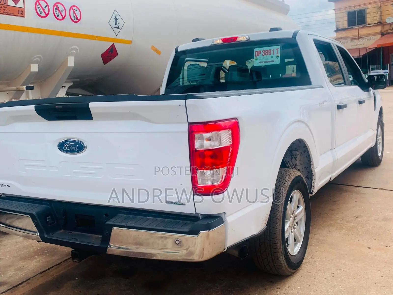 Ford F-150 XL 2022 White