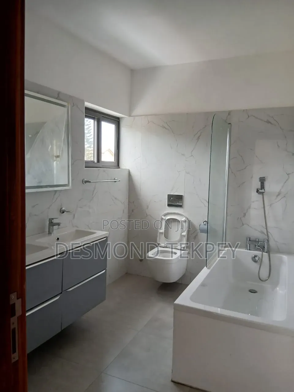 4bdrm Duplex in North Legon for rent
