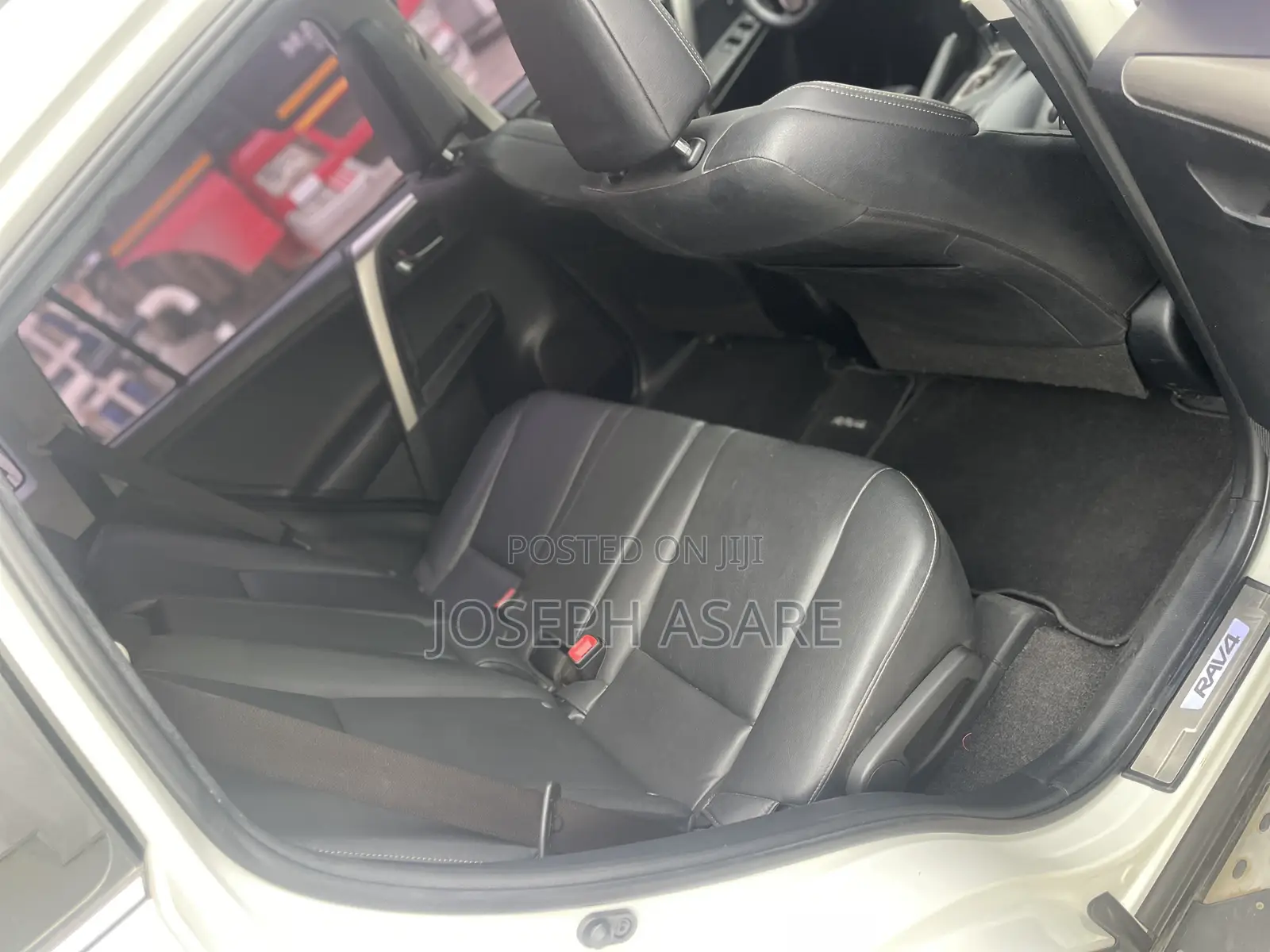 Toyota RAV4 Limited 4dr SUV (2.5L 4cyl 6A) 2014 White