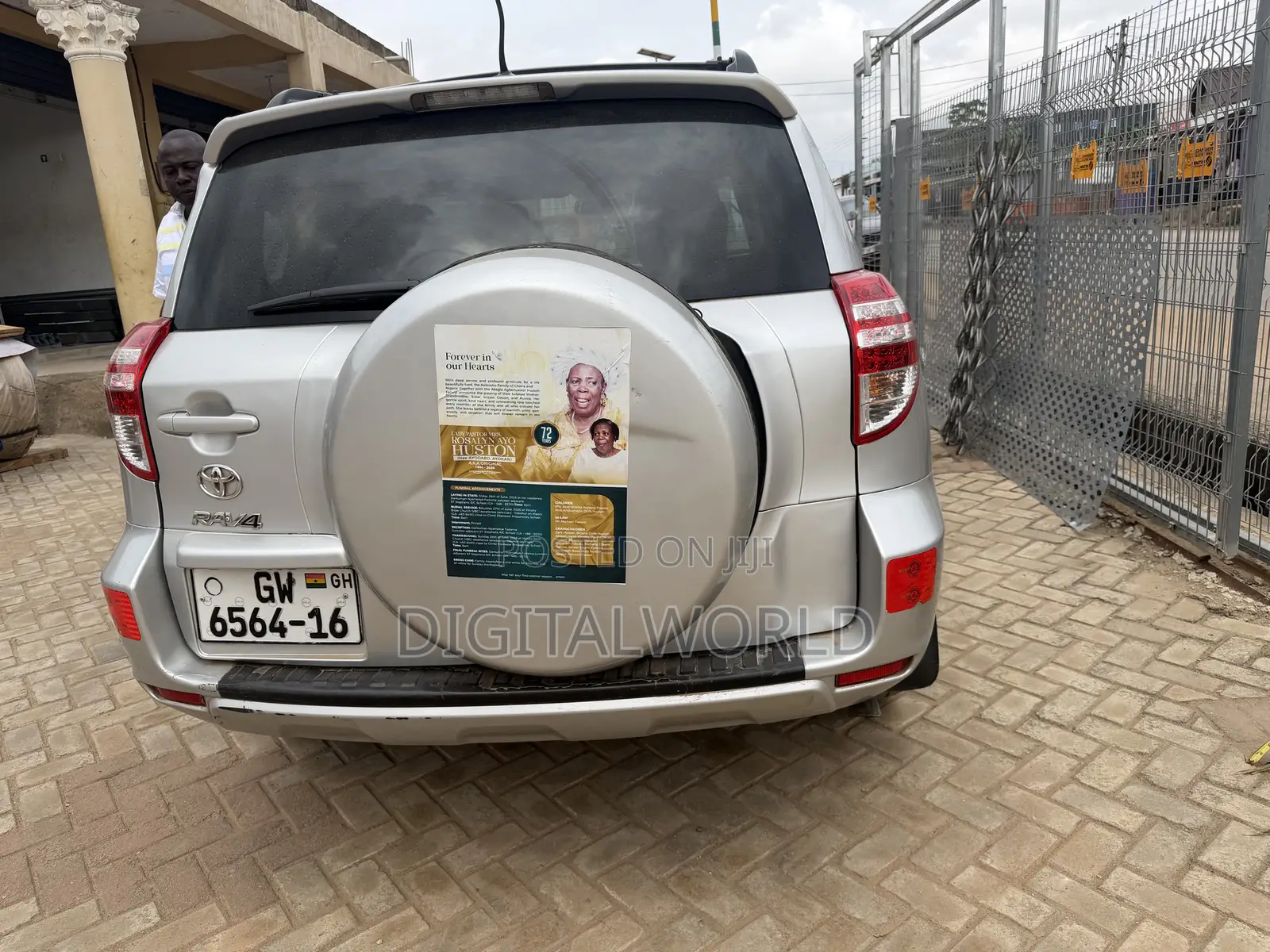 Toyota RAV4 2012 Silver