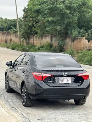 Toyota Corolla S 4dr Sedan (1.8L 4cyl CVT) 2015 Black