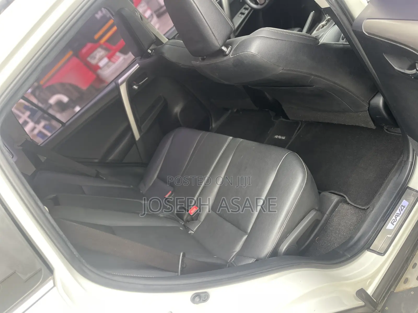 Toyota RAV4 Limited 4dr SUV (2.5L 4cyl 6A) 2014 White
