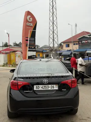 Toyota Corolla XSE (1.8L 4cyl 2A) 2019 Black