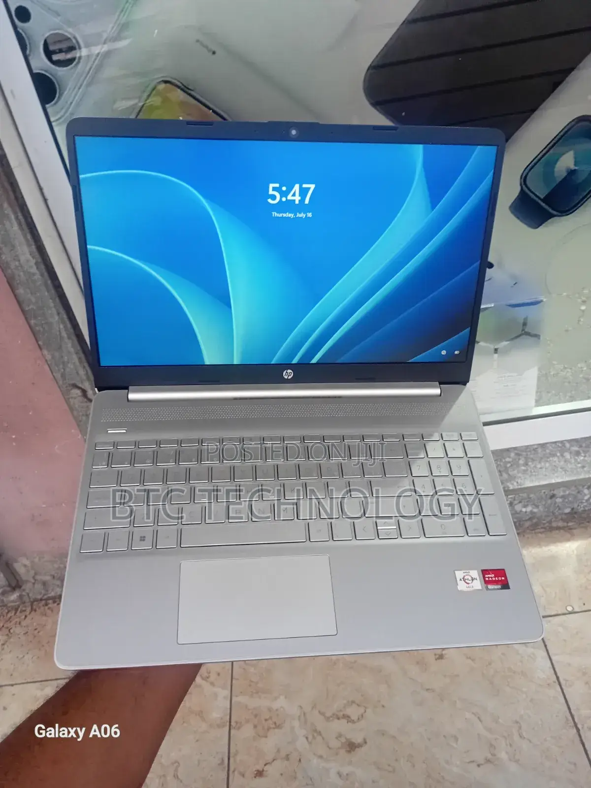 Laptop HP Envy 15-ep0xxx 8GB AMD SSD 512GB