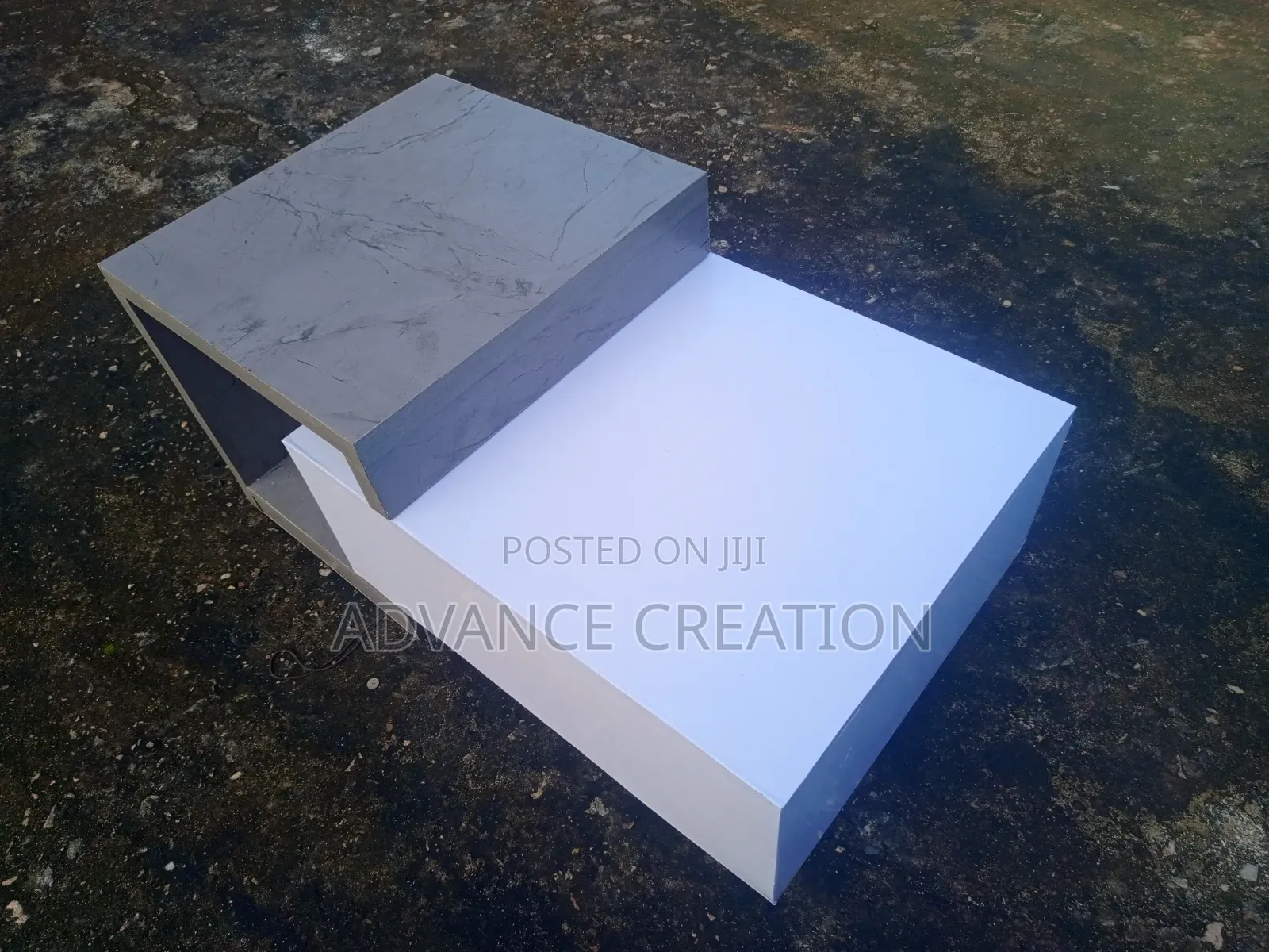 Quality and Expandable Centre Table