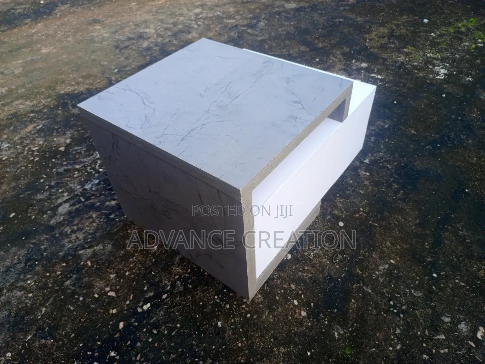 Quality and Expandable Centre Table