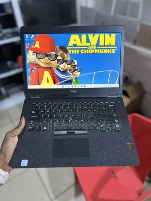 Laptop Dell Latitude 14 E7470 12GB Intel Core i7 SSD 256GB