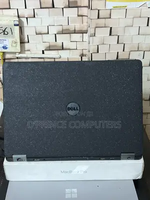 Laptop Dell Latitude 14 E7470 12GB Intel Core i7 SSD 256GB