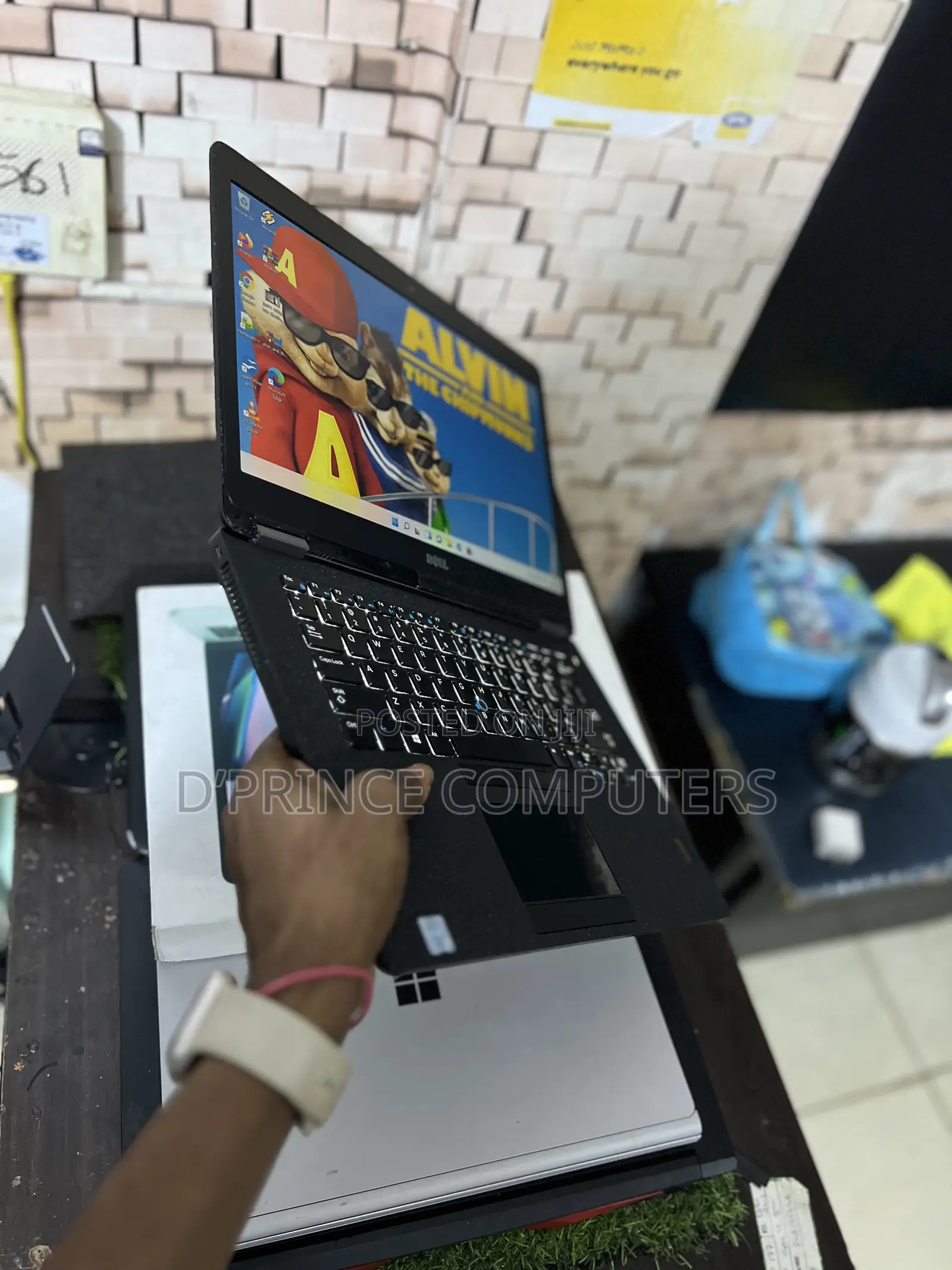 Laptop Dell Latitude 14 E7470 12GB Intel Core i7 SSD 256GB