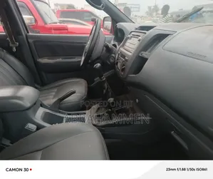 Toyota Hilux 2014 Silver