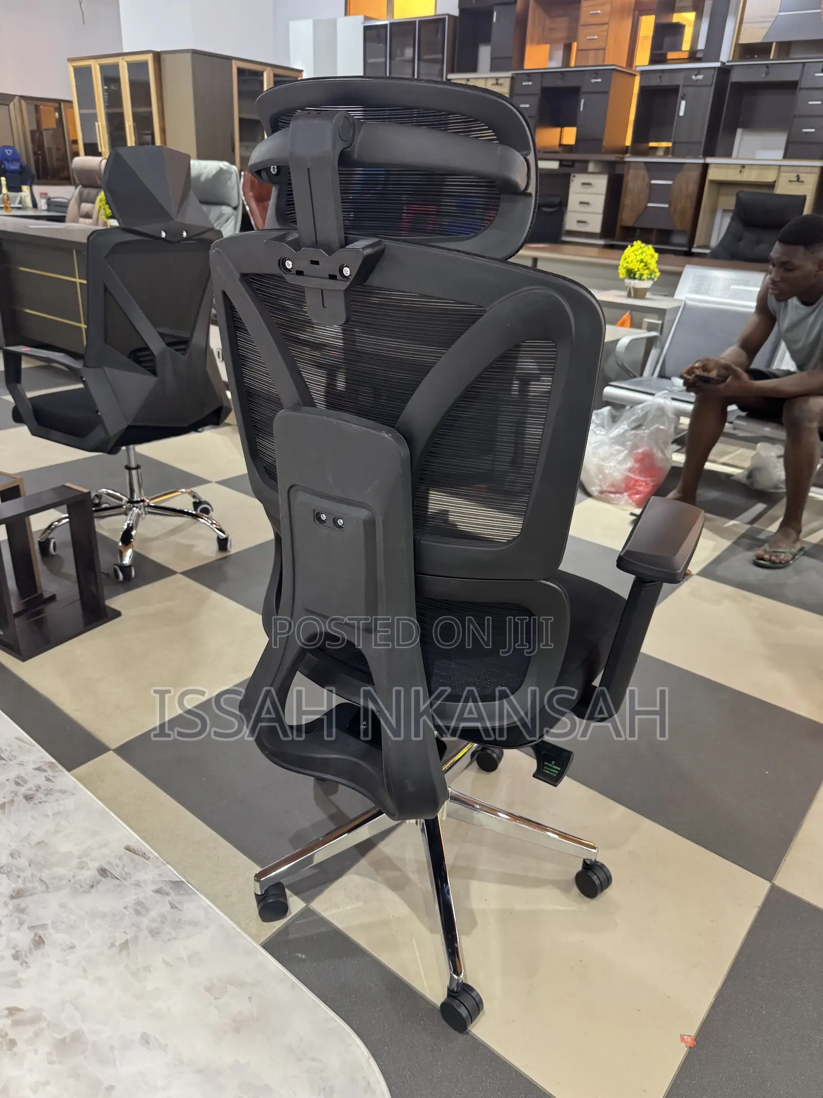 Mesh Executive Chair