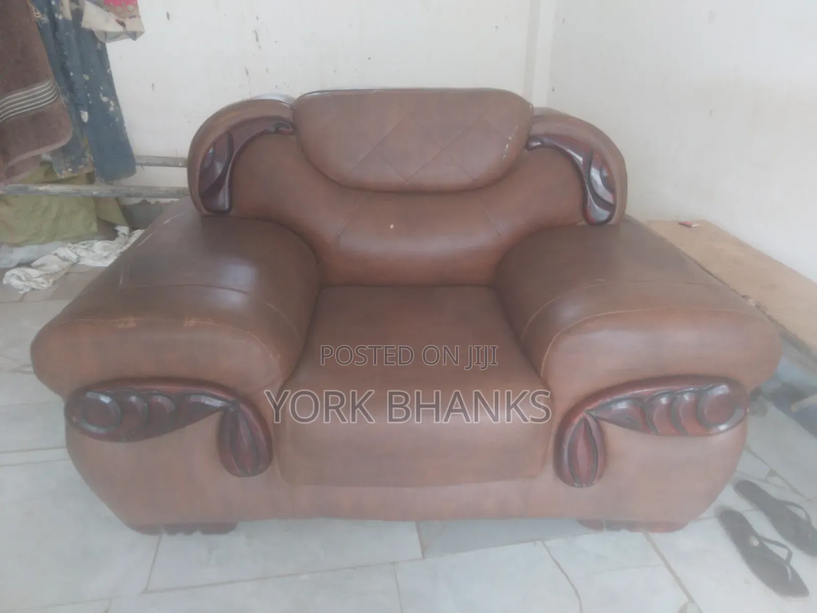 Stuffen Chair