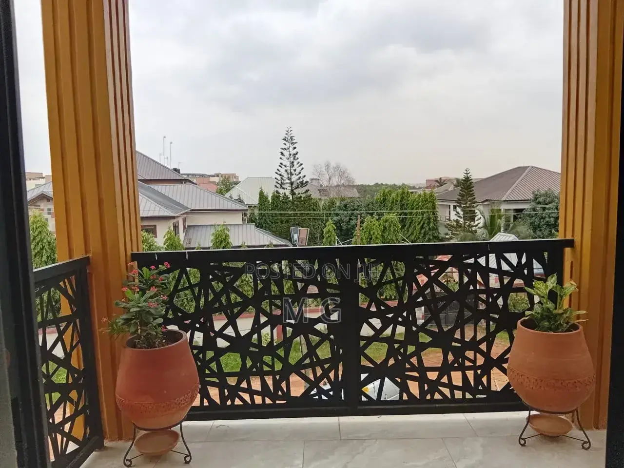 2bdrm Apartment in Dps C25, Tema Metropolitan for rent