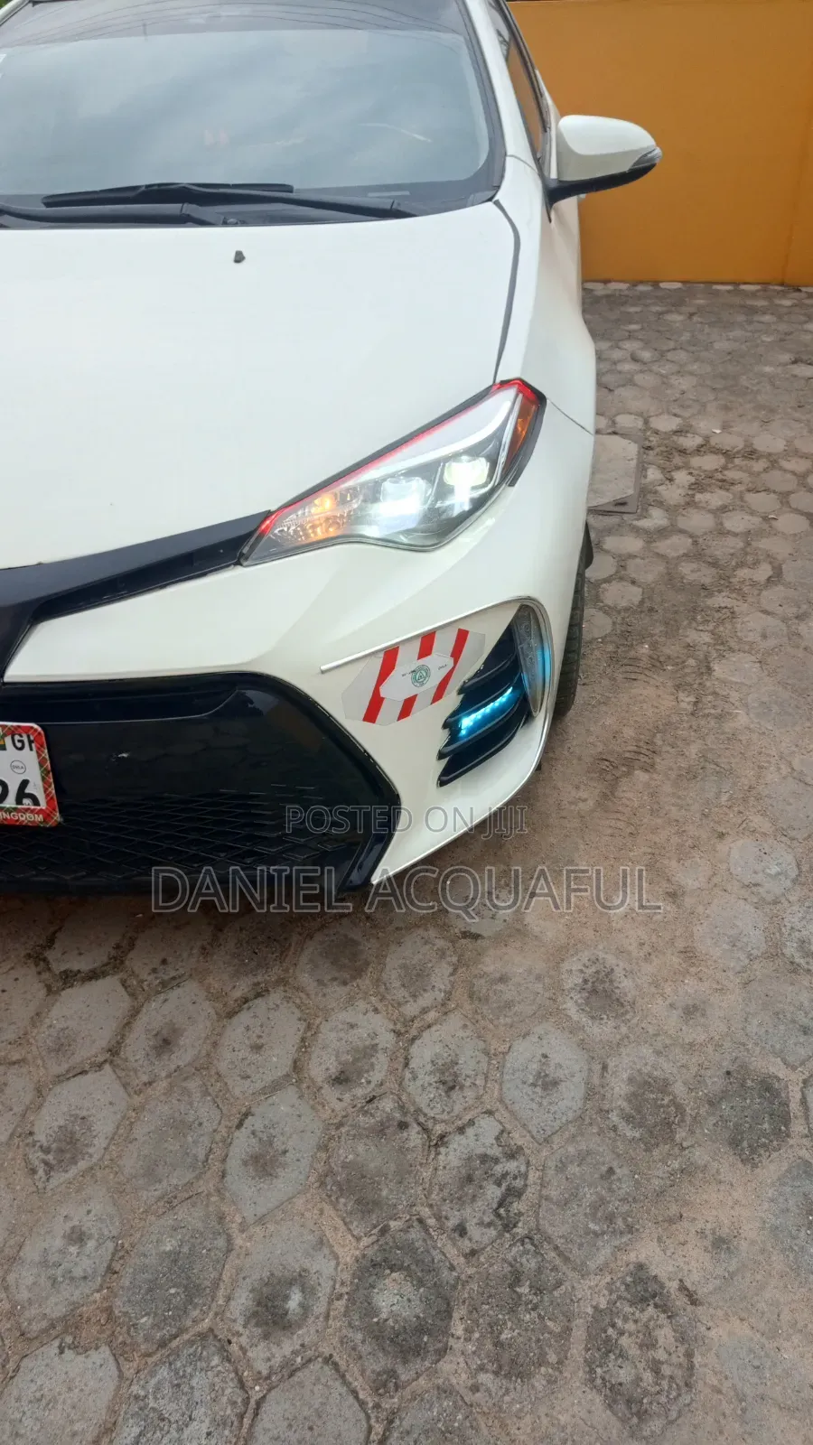 Toyota Corolla S 4dr Sedan (1.8L 4cyl CVT) 2016 White