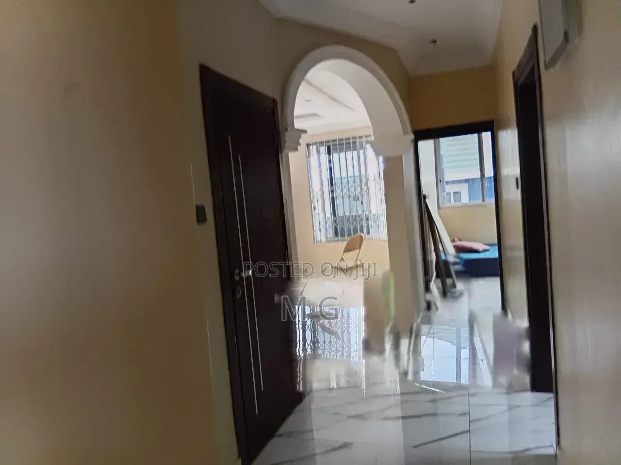 2bdrm Apartment in Dps, Tema Metropolitan for rent