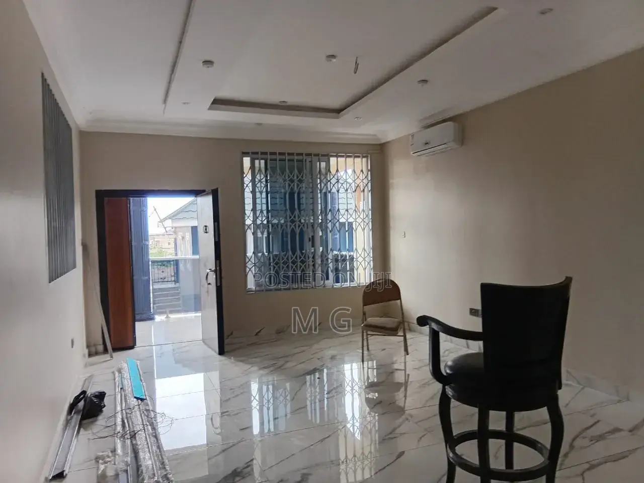 2bdrm Apartment in Dps, Tema Metropolitan for rent