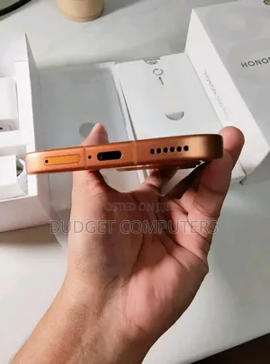 New Honor 600 Pro 1 TB Gold