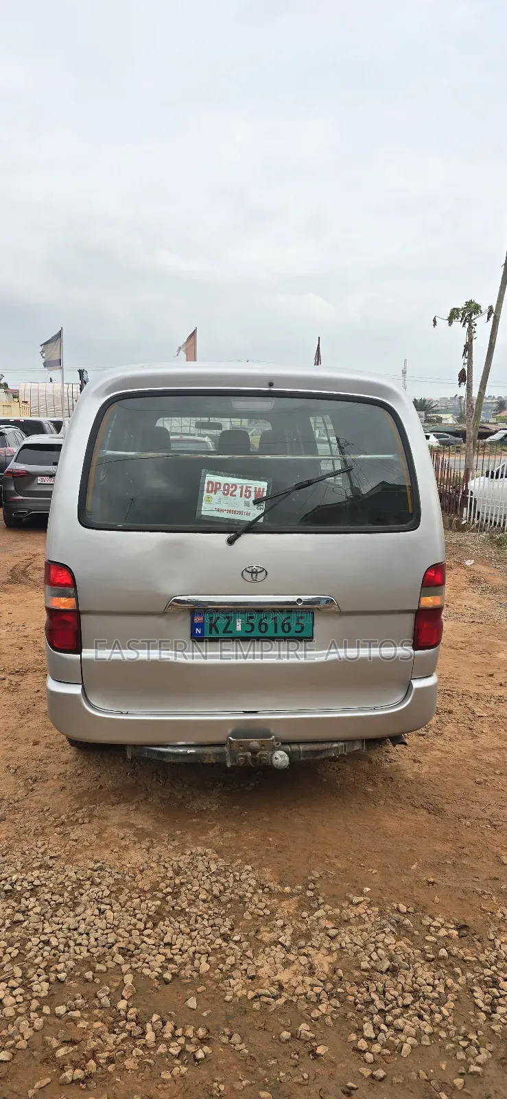 Toyota HiAce 2010 Silver