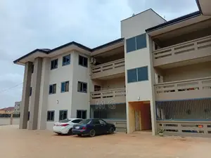 3bdrm Apartment in Savana, Tema Metropolitan for rent