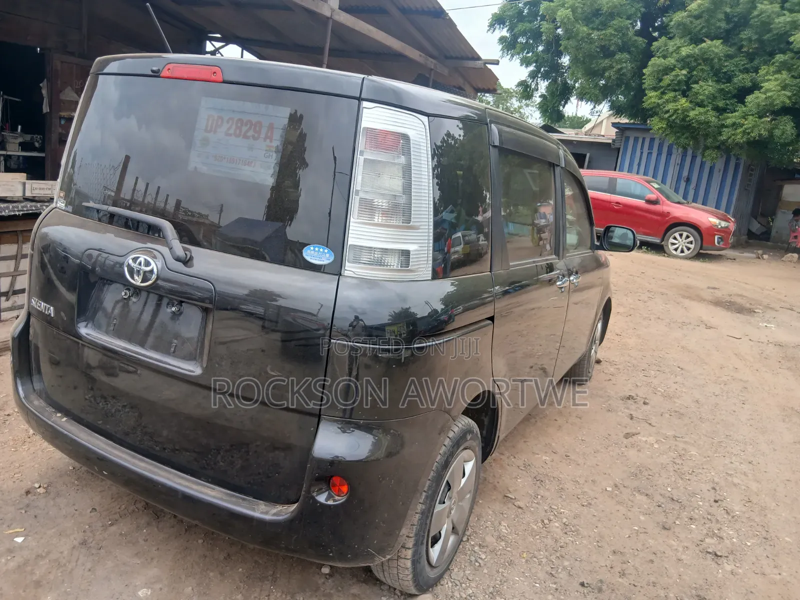 Toyota Sienta 2013 Black