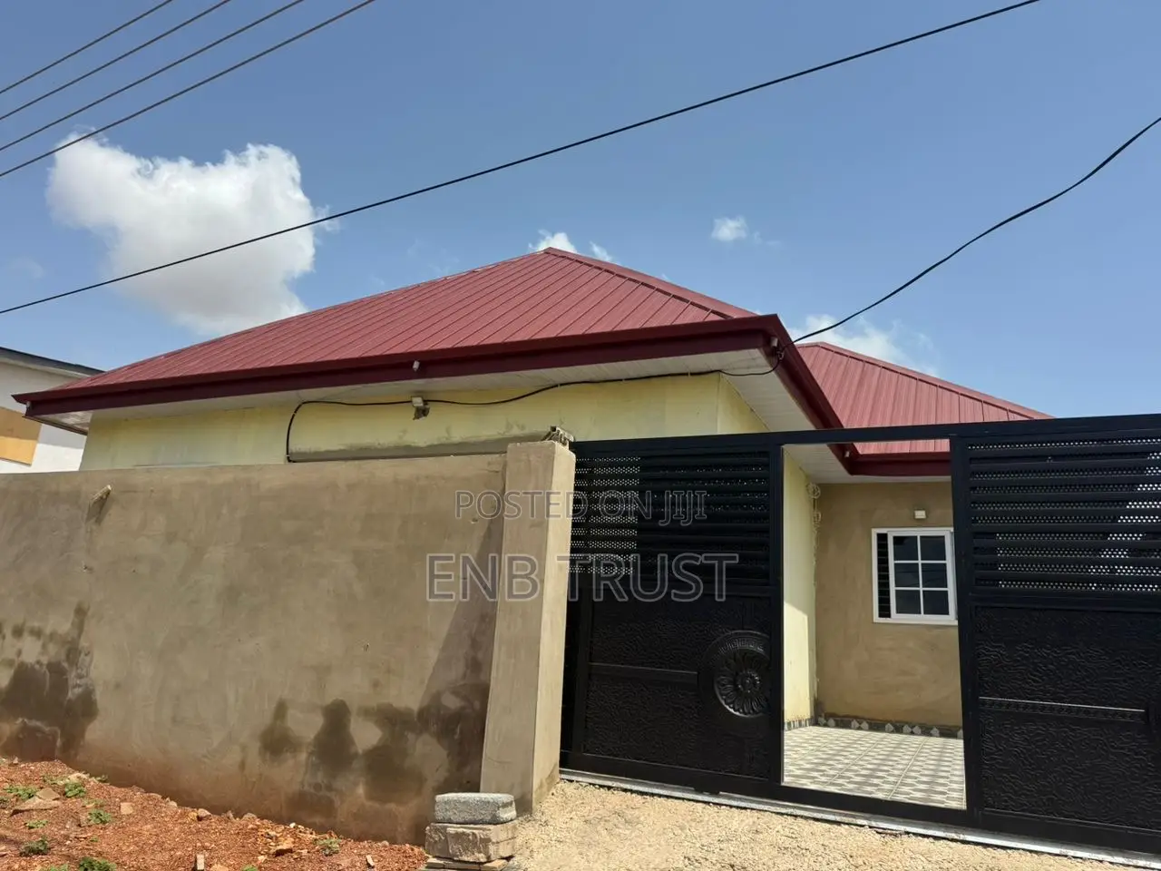 3bdrm House in Achimota, Mile 7 for rent
