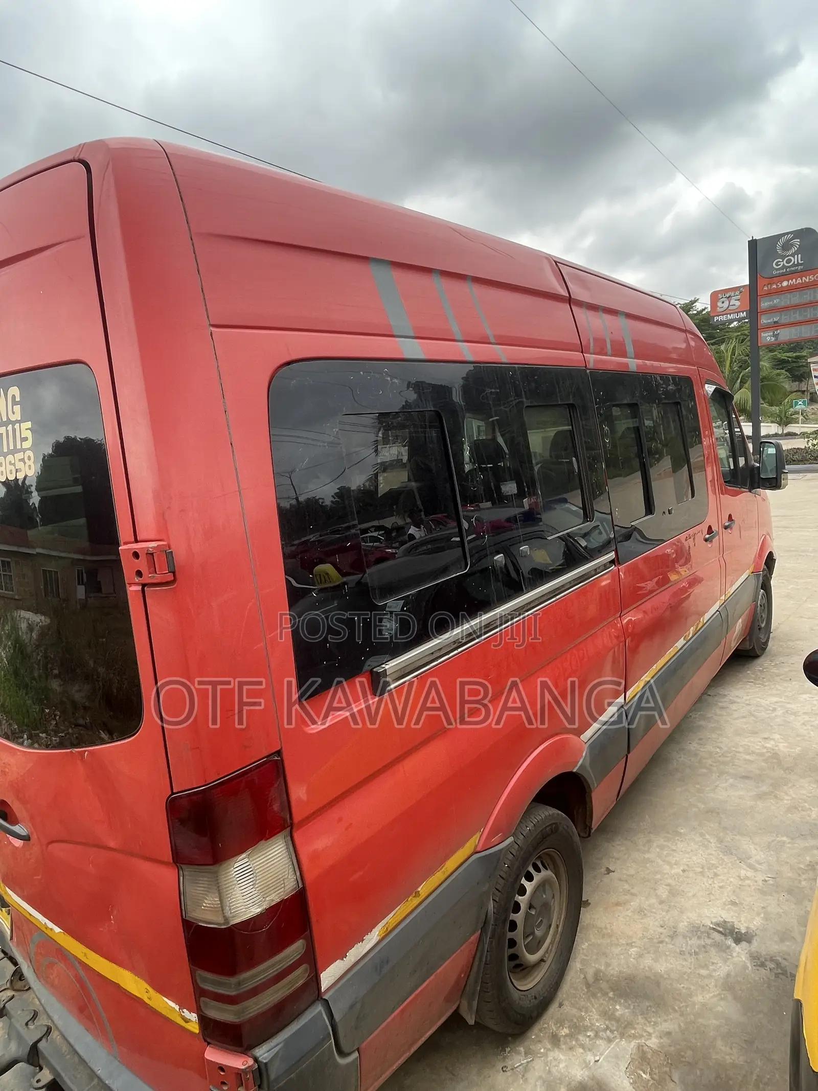 Mercedes-Benz Sprinter 2012 Red