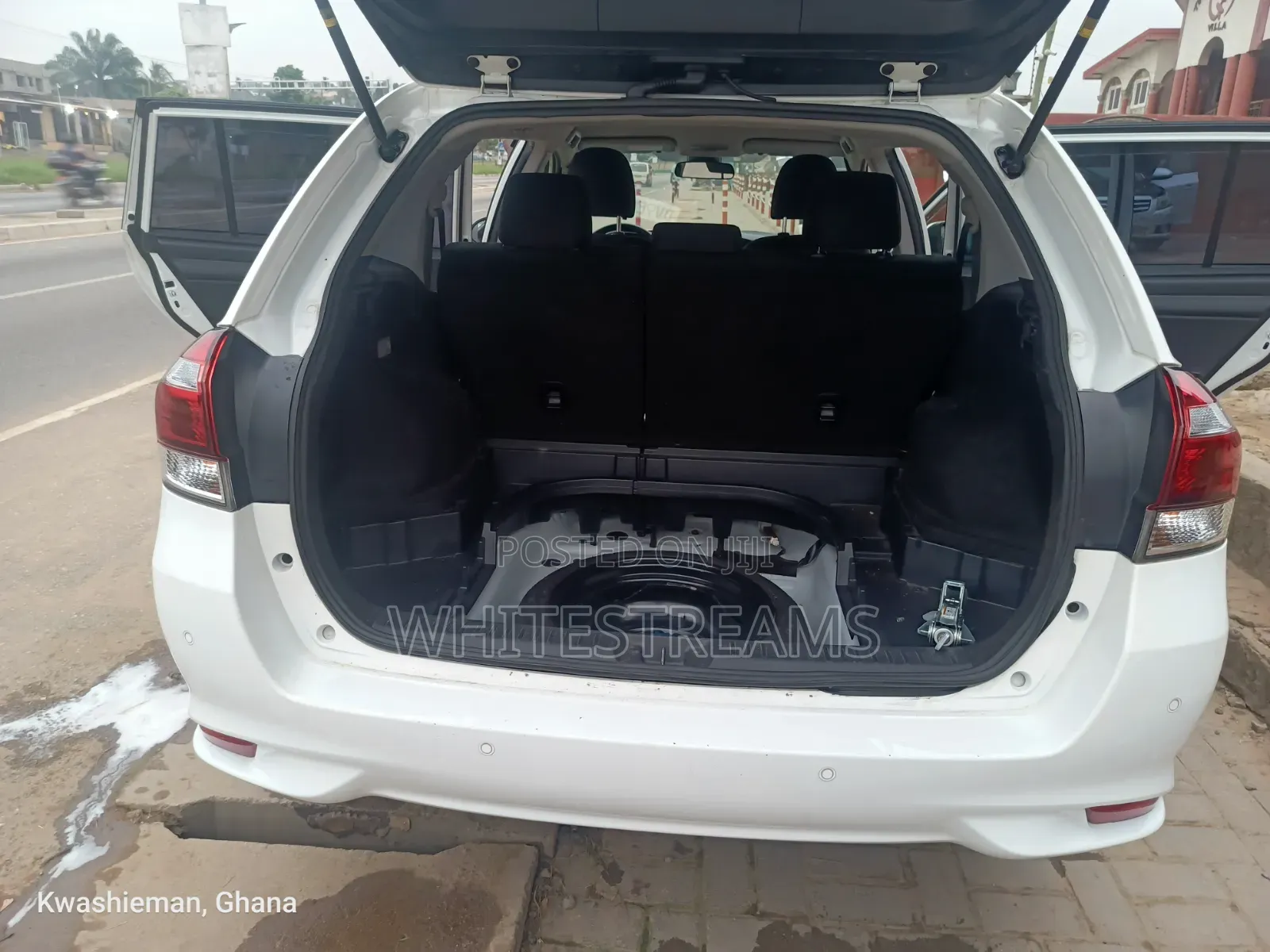 Toyota Corolla Fielder 2020 White