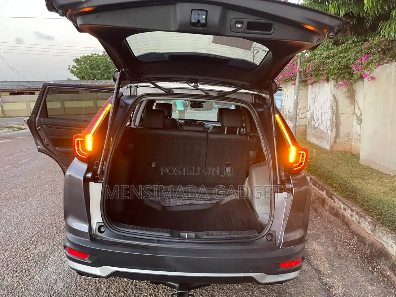Honda CR-V Touring 2022 Gray
