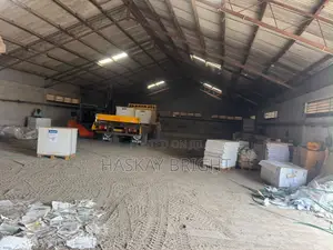 1350 SQM Warehouse for Rent at Achimota Mile 7
