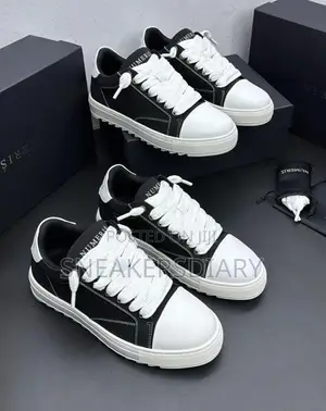 Atelier Acrylic Sneaker